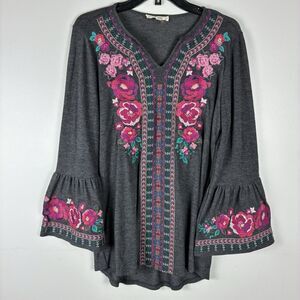 ANDRE By Unit Floral Embroidery Gray Small Top Colorful Boho Hippie Artsy